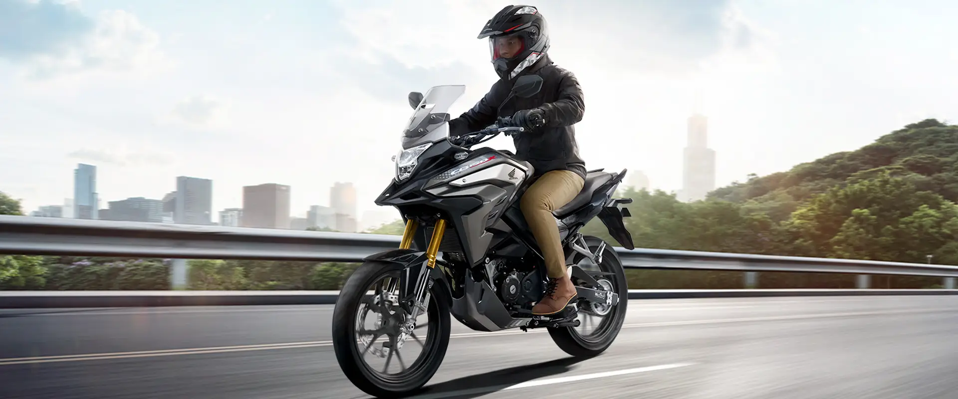 Fitur Honda CB150X Pasuruan (3) Fitur Honda CB150X Pasuruan (3)